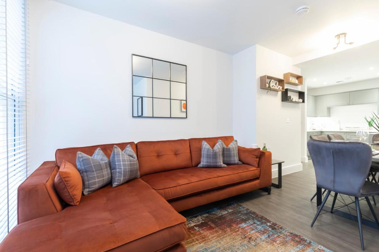Elliot Oliver - Luxury 2 Bedroom Regency Apartment With Parking & Ev Charger Челтнъм Екстериор снимка